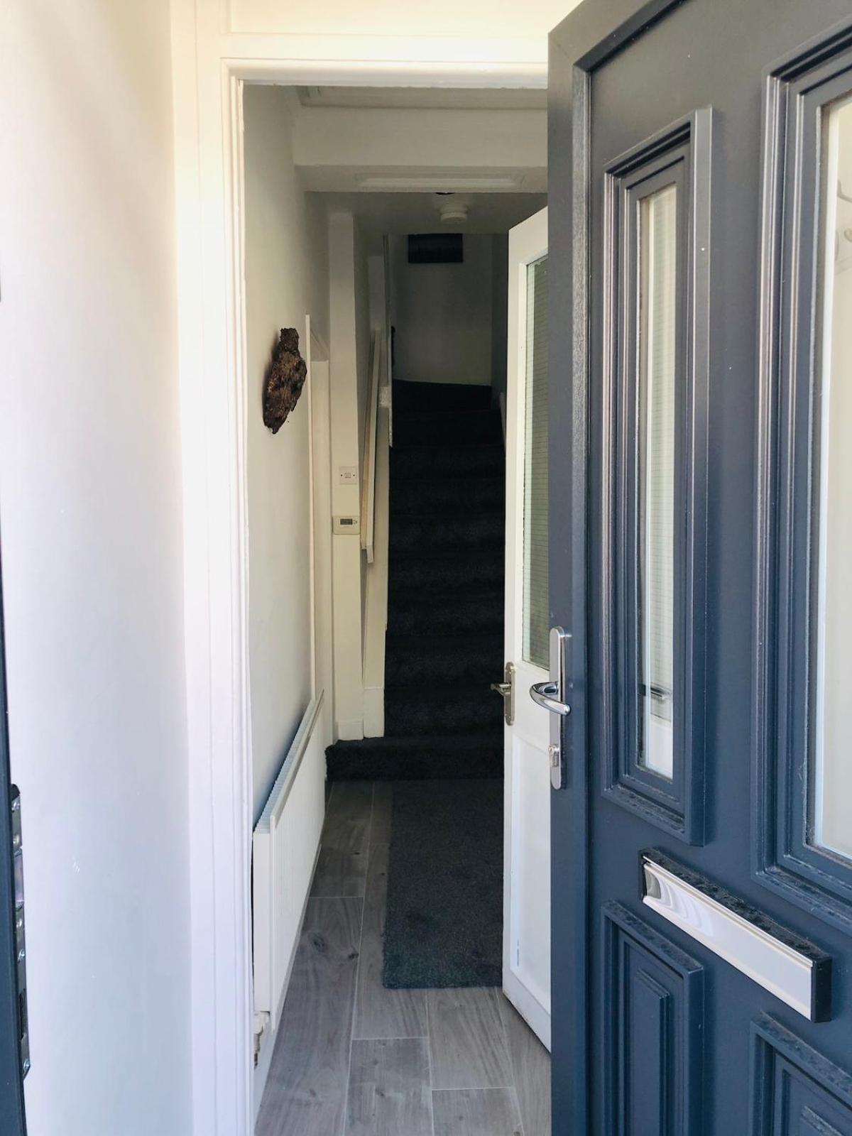 Holiday home 2bedroom Townhouse 20min Walk From